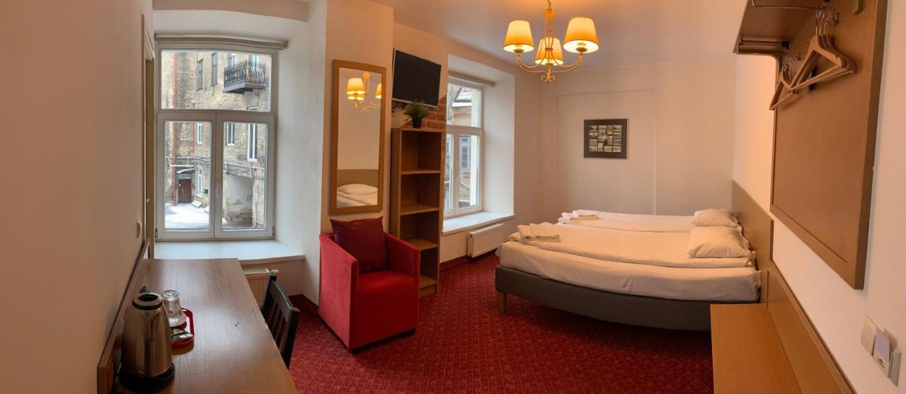 Hotel Alexa Old Town 3*