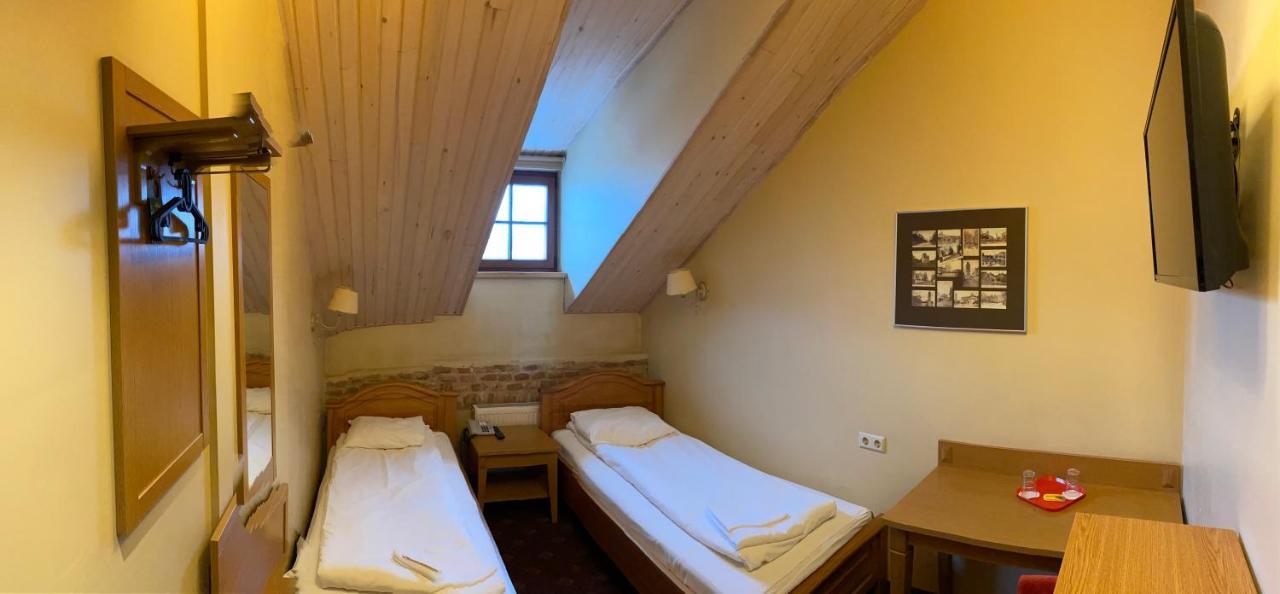 Alexa Old Town VNO